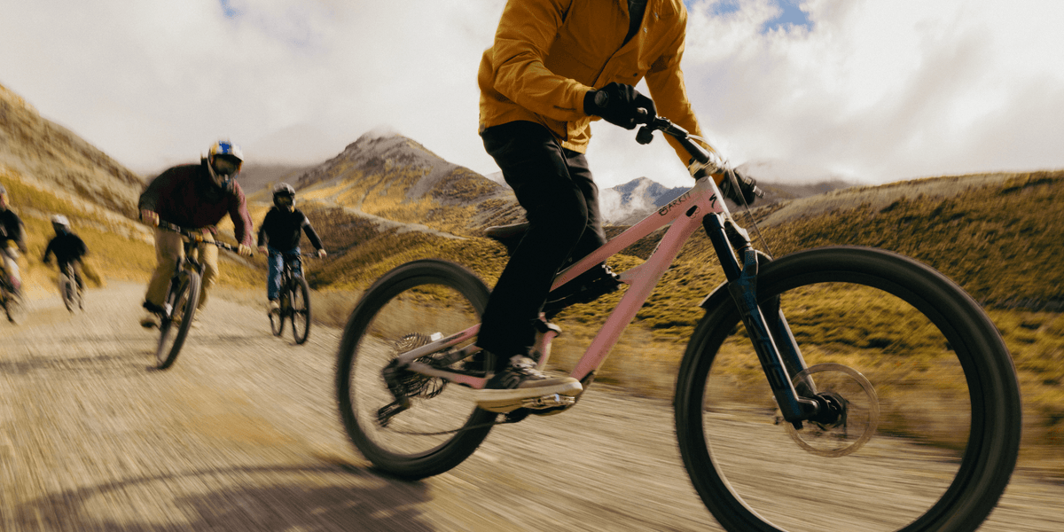 Mountain Bike Sale - Comor - Go Play Outside