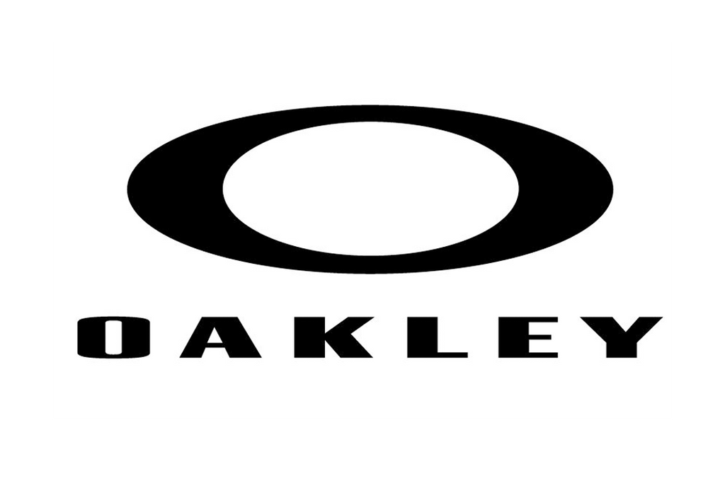 Oakley - Comor - Go Play Outside