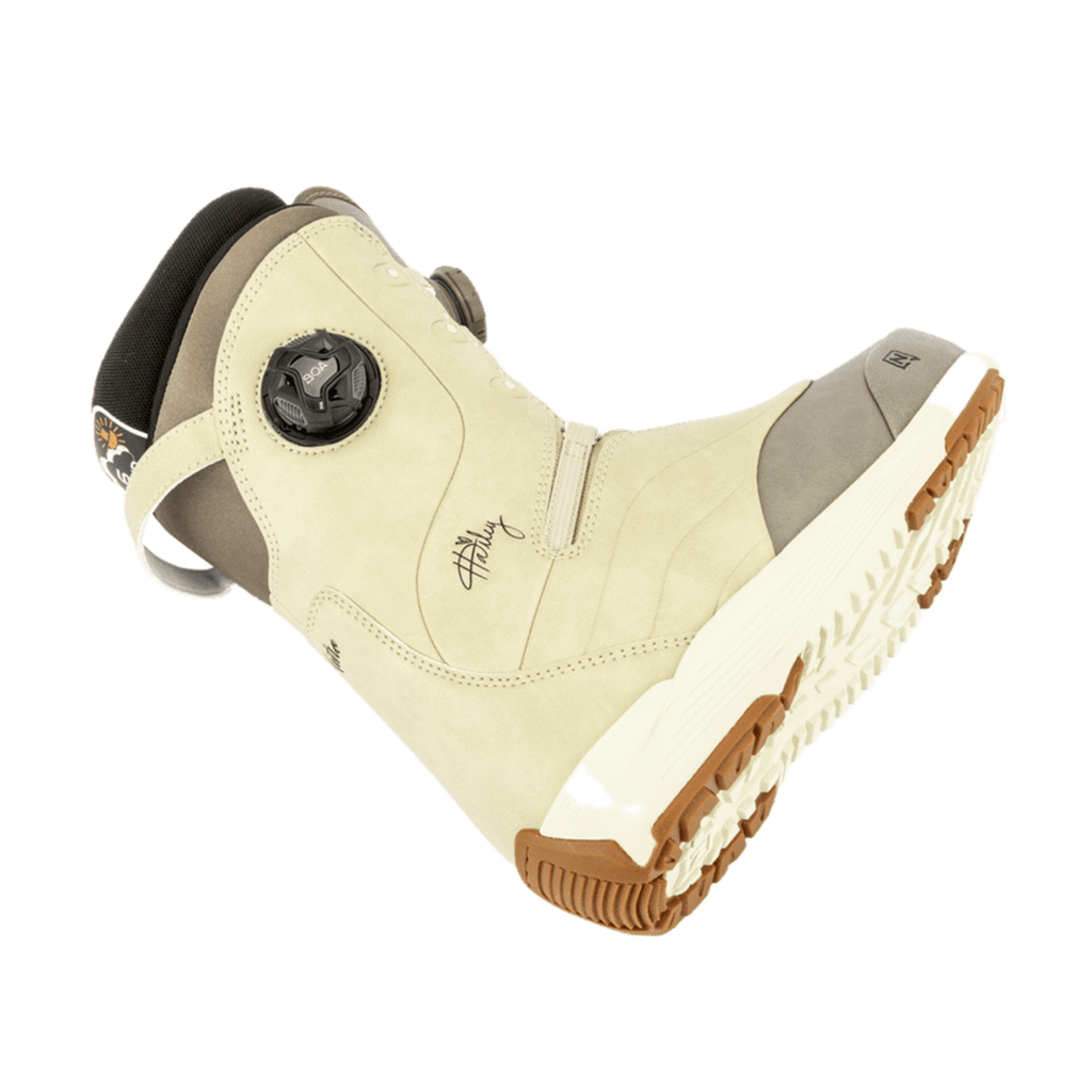 Nitro Women's Crown BOA Snowboard Boots 2026 X Hailey Langland - Comor - Go Play Outside