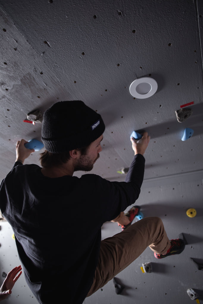 POW Canada Snowflake Long Sleeve Black - Comor - Go Play Outside