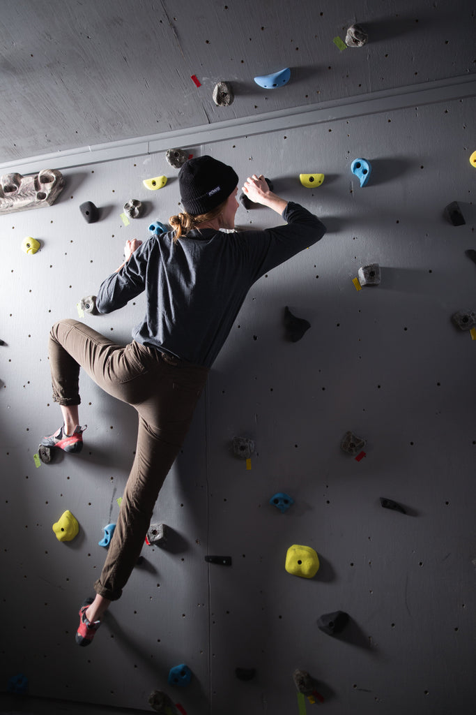 POW Canada Snowflake Long Sleeve Charcoal - Comor - Go Play Outside