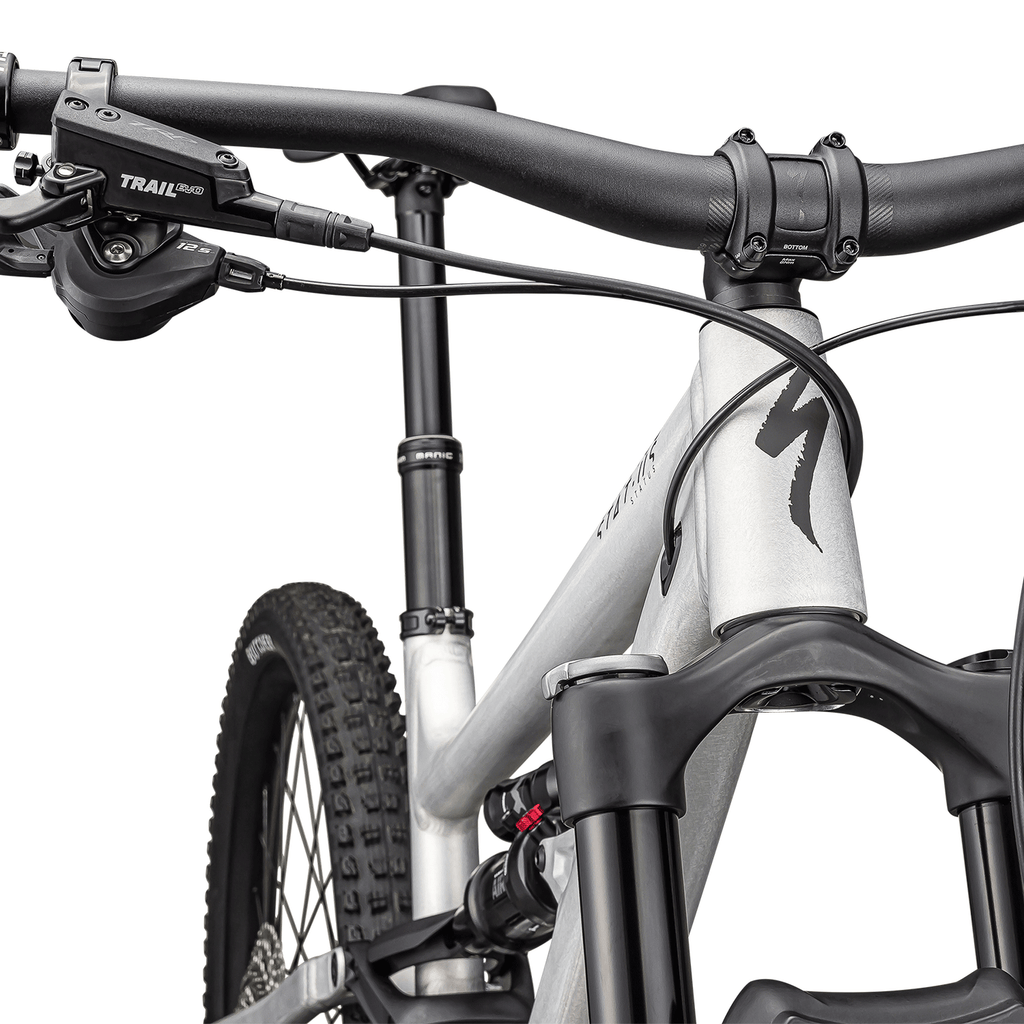 Specialized Status 2 140 Bike 2025 Satin Aluminum/Obsidian - Comor - Go Play Outside