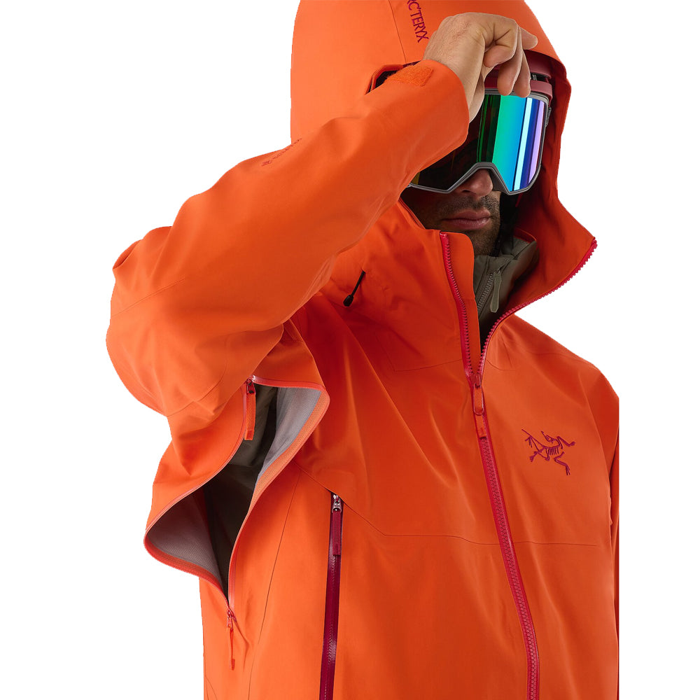 Arc'teryx Sabre Gore-tex Jacket 2023 – Comor - Go Play Outside